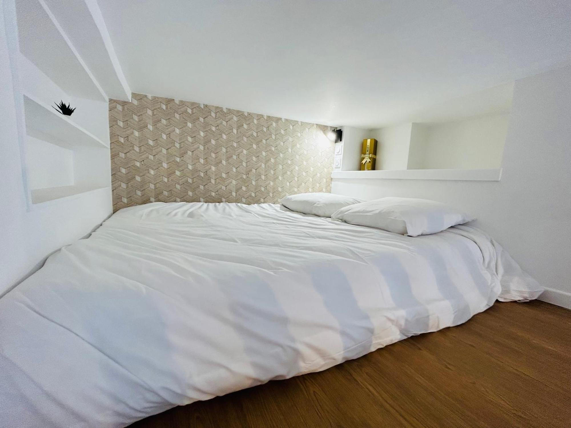 Le Champagne Coquebert Centre-Ville Reims Ngoại thất bức ảnh